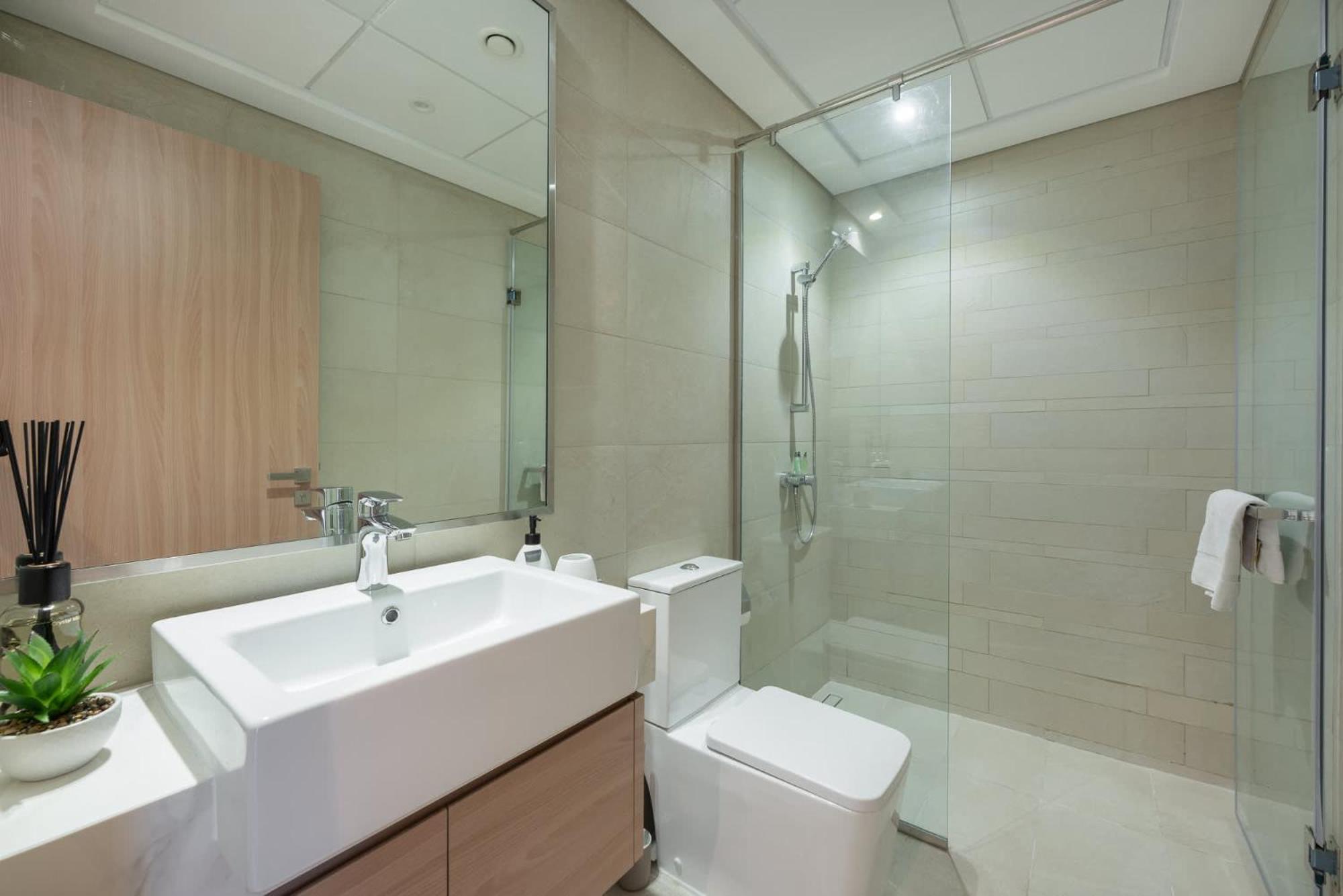 Apartment Modern 1-bedroom At Azizi Riviera In Meydan Dubai