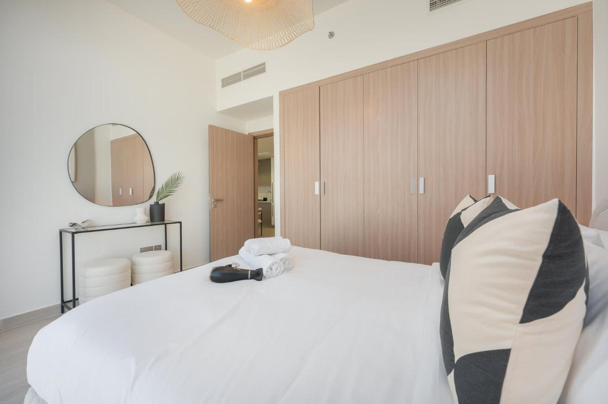 Modern 1-bedroom At Azizi Riviera In Meydan Apartment Dubai